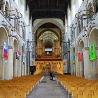 Rochester Cathedral interior, Рочестер