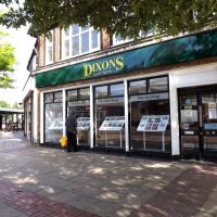 Street view of Dixons Lettings property management on 70 Poplar Road in Solihull, Солихалл