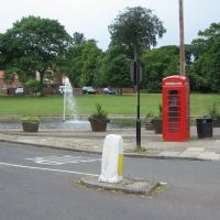 Norton Green, Duck Pond and Red House School, Cleveland, Стоктон
