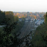 Autumn Colour at the Railway, Хейвардс-Хит