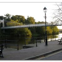 The Suspension Bridge crossing the River Dee, Chester, Честер