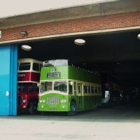 Régi buszok (Vintage buses), Чичестер