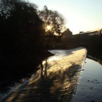 Kelham Island Weir just after sunrise, Sheffield S3, Шеффилд