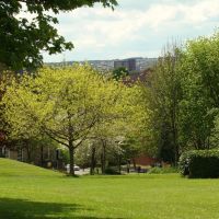 Looking south west from the recreation ground off Ellesmere Road, Burngreave, Sheffield S4, Шеффилд