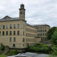 Salts Mill, Шипли