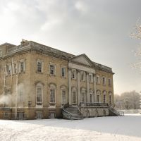 Claremont Mansion in the January snow, Эшер