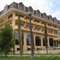 mingachevir new hotel by kura river, Геокчай