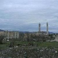 старинная персидская мечеть в городе Акна /быв. Агдам/ разрушенном азерскими варварами в ходе войны в 1993 году, НКР /armenian town Akna /former Agdam/ ruined by azerbaijanian barbarians during war, Republic of Mountainous Karabagh, Агдам