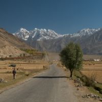 The Silk Road through the Wakhan Valley, Ишкашим