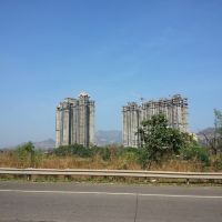 Mumbai Pune Highway, Ашт