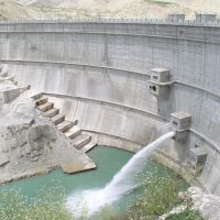 Kardeh Dam, Душак