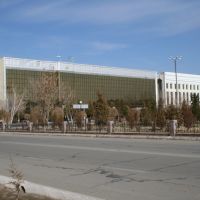 Government building in Nukus, Karakalpakstan, Uzbekistan, Нукус