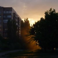 Рассвет над улицей Быкова, Беленькое