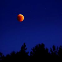 15 июня 2011. Начало полного лунного затмения (U2) / June 15, 2011 Beginning of total lunar eclipse, Барановка