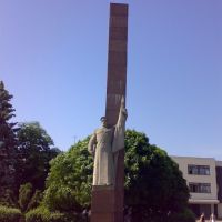 памятник Воинам-железнодорожникам, Коростень