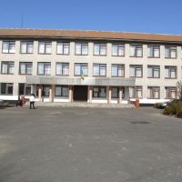 Luhyny Elementary school, Лугины