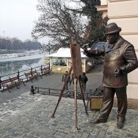 Памятник художнику Игнатию Рошковичу, Ужгород