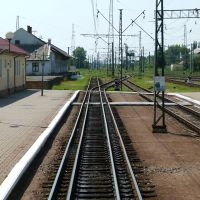 CHOP-nádraží-kolejová splítka-rovně-trať do Záhony, vpravo do Čierne nad T.-UKRAJINA-2012, Чоп