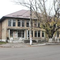 Старая, советских времён закрытая столовая., Гуляйполе
