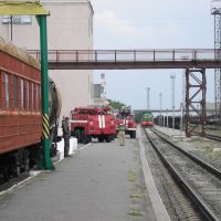 железнодорожная станция Пологи Южная сторона, Пологи