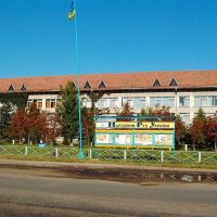 school, Брошнев-Осада