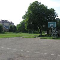 playground (Broshniv professional forestry Lyceum), Брошнев-Осада