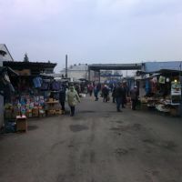 on the market, Березань