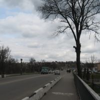 дорога через міст, Богуслав