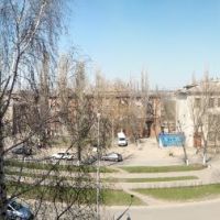 Вид из главного корпуса (08.04.2009), Алчевск