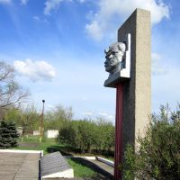 Памятник погибшим шахтёрам в Великой Отечественной войне, Белое