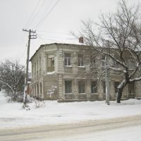 Старый город в снегу. Old city in the snow., Луганск