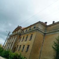 old house, Рава Русская
