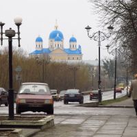церква і дамба, машини і ліхтарі .., Червоноград