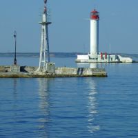 Lighthouses at the entrance to the Odessa port, Одесса