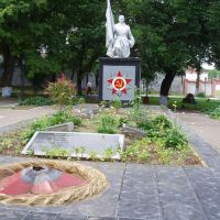 Monuments to the Red Army soldiers of WWII / памятник воинам Отечественной Войны, Тарутино