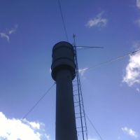 Водонапорная башня, на ней антена Евронет, Глобино