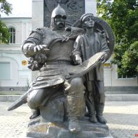 Памятник, Лубны