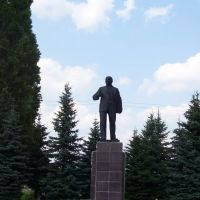 Ленин в центре поселка, Зачепиловка