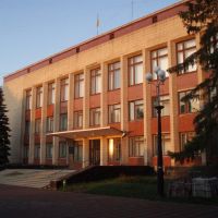 Красноградская районная государственная администрация, Красноград