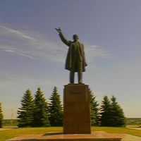 Памятник Ленину, Купянск