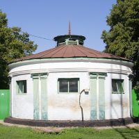 Water closet (WC) on the south side of cental railway station in Lozovaya, Ukraine, 2007, Лозовая