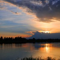 Sunset over the salty lake, Schaslyvtseve, Kherson region, Горностаевка