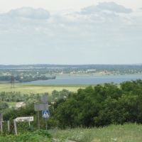 Вид на Марьянский залив, Нововоронцовка