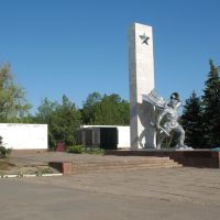 Пам’ятник воїнам ІІ-ї світової, Новотроицкое