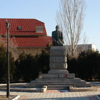 Памятник наркому Цюрупе, Цюрупинск