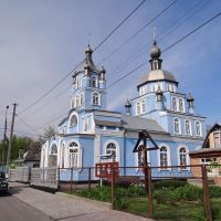 Камянка - Миколаївська церква в тенетах дротів, Каменка
