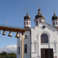 Батурин. Восстановленная Покровская церковь., Батурин