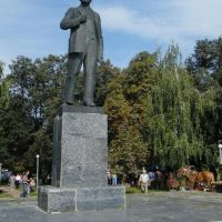 Статуя Ульянова в Сосниці, Сосница
