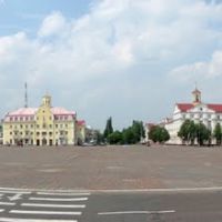 Чернигов: панорама главной площади города, Чернигов