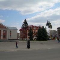 г.Бар,  площадь возле пам. Ленину, Бар